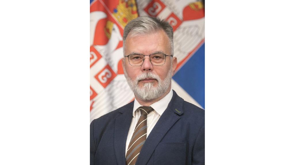 MINISTAR RISTIĆ: EKSTREMIMA NE ODGOVARA SPUŠTANjE TENZIJA; OTVOREN SAM ZA DIJALOG